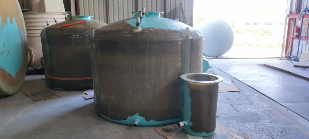 Depósitos prototipo 2 cicero durante su fabricación.